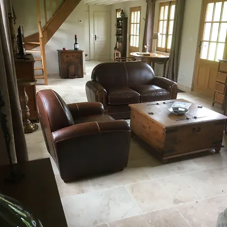 بيت ضيافة L'auberge Du Mont Le Breuil-en-Auge